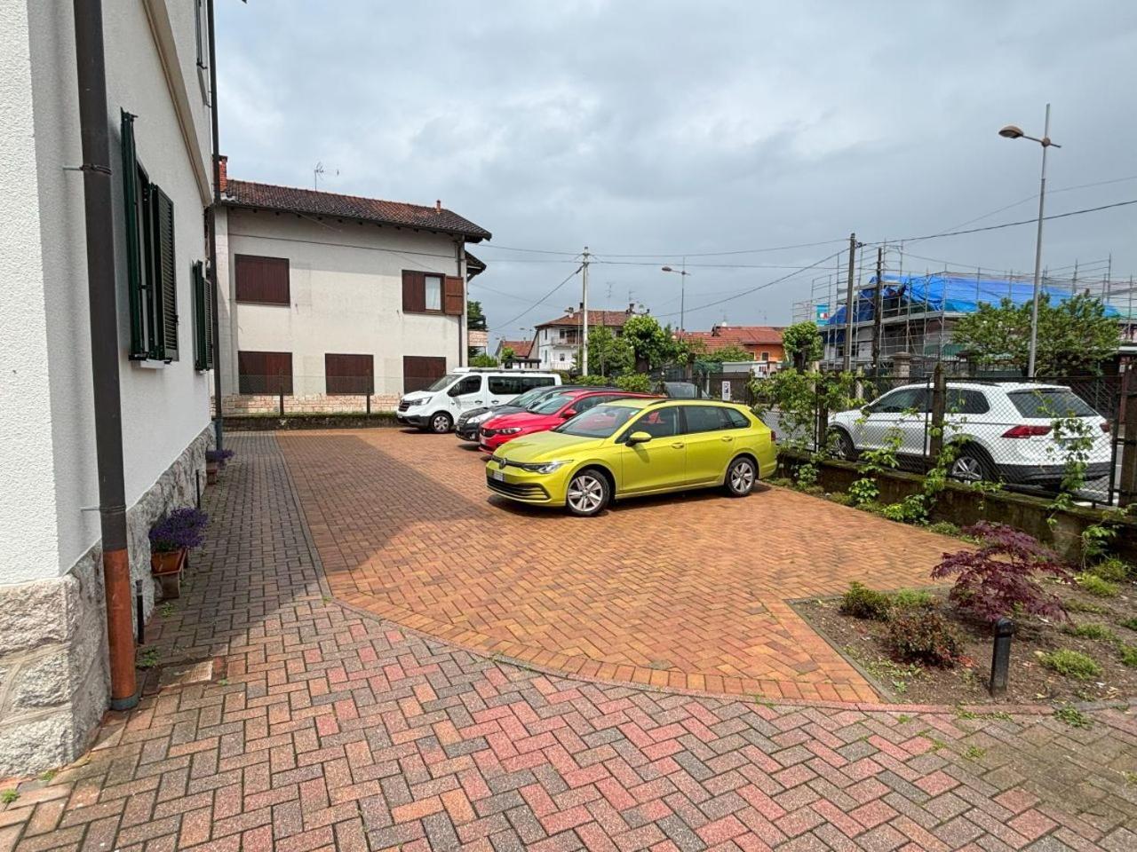 Casa Vacanze Magnolia Borgo Ticino Екстериор снимка
