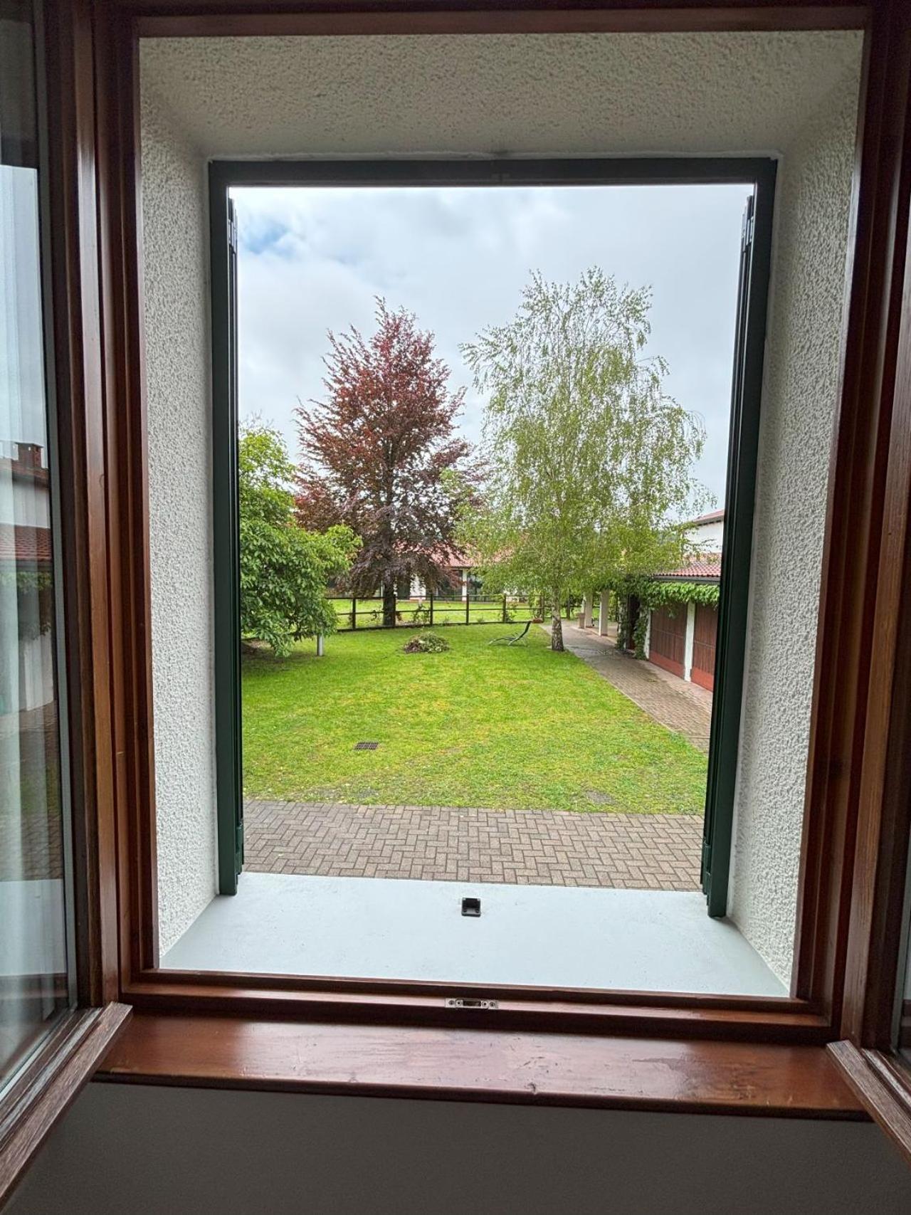 Casa Vacanze Magnolia Borgo Ticino Стая снимка