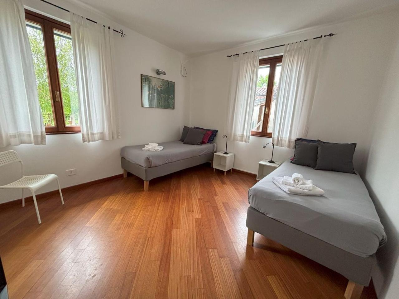 Casa Vacanze Magnolia Borgo Ticino Екстериор снимка