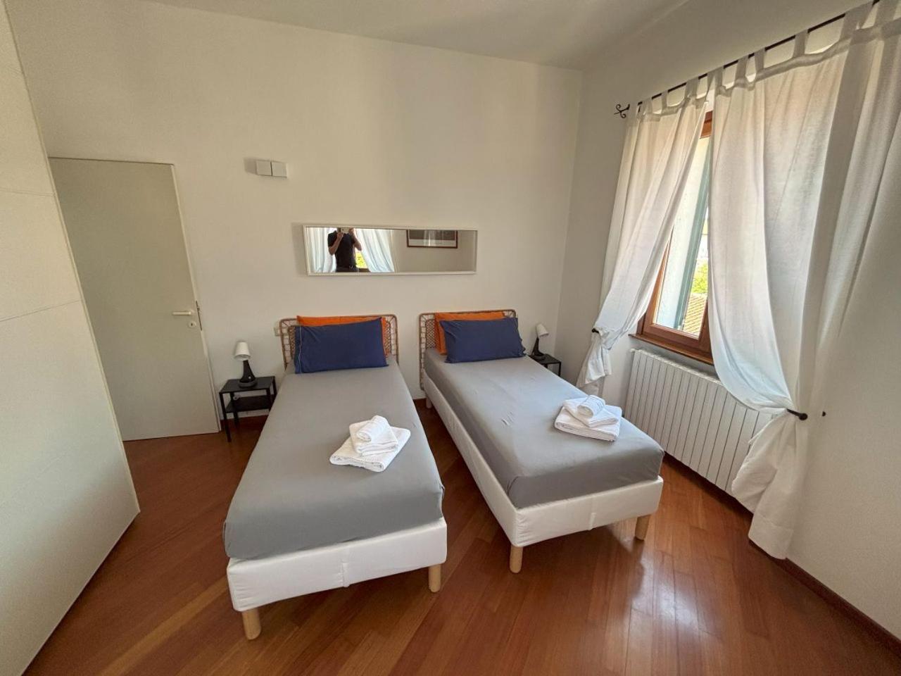Casa Vacanze Magnolia Borgo Ticino Екстериор снимка