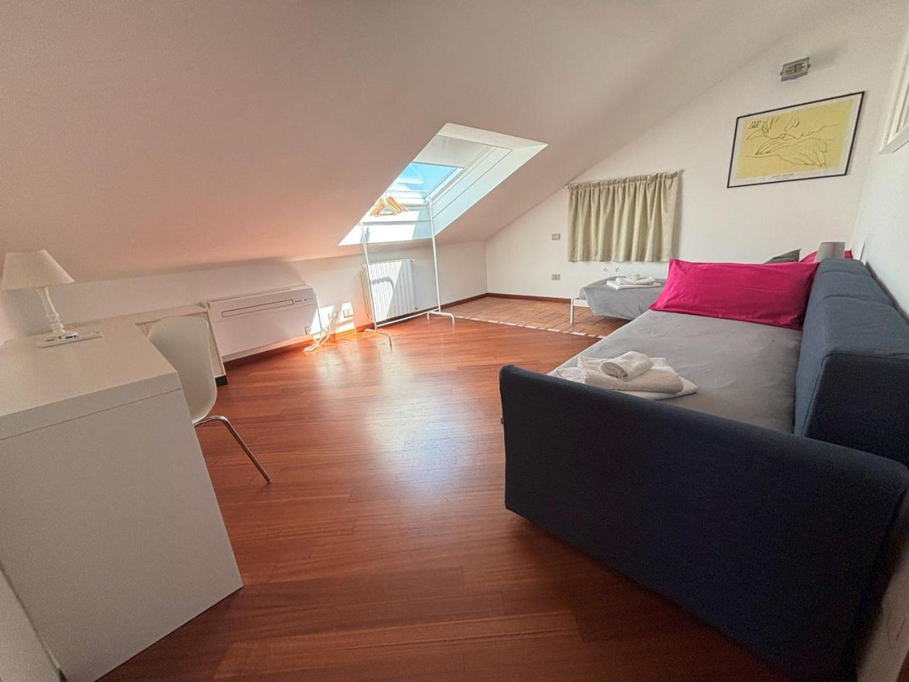 Casa Vacanze Magnolia Borgo Ticino Екстериор снимка