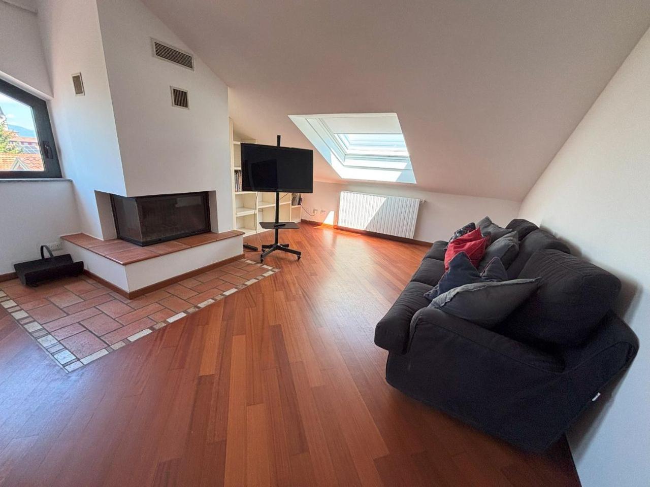 Casa Vacanze Magnolia Borgo Ticino Екстериор снимка